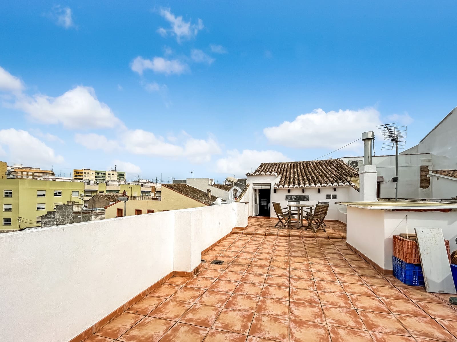 4 soveværelse Byhus til salg i Oliva - € 229.995 (Ref: 8837586)