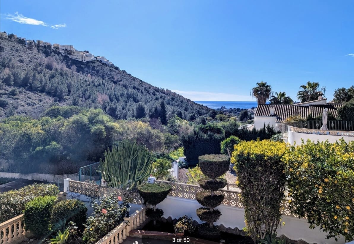 4 soveværelse Villa til salg i Moraira med swimmingpool - € 665.000 (Ref: 8923222)