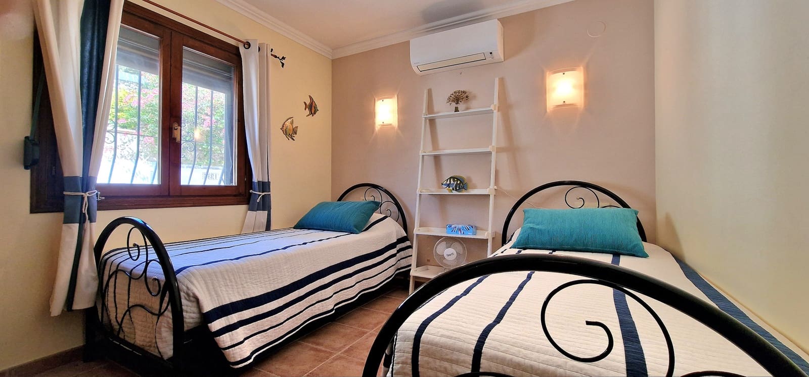 4 soveværelse Villa til salg i Moraira med swimmingpool - € 665.000 (Ref: 8923222)