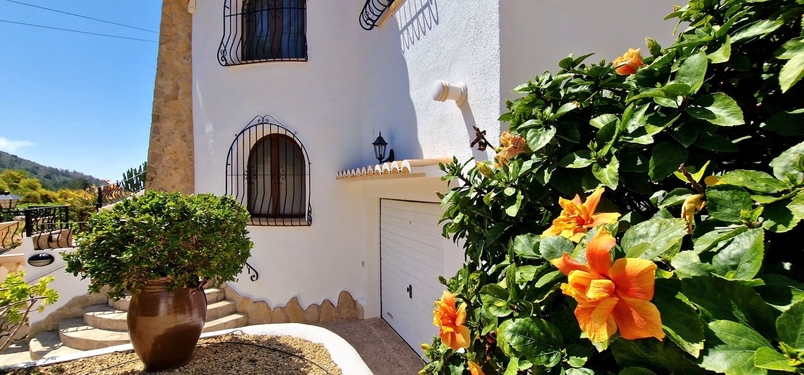 4 soveværelse Villa til salg i Moraira med swimmingpool - € 665.000 (Ref: 8923222)