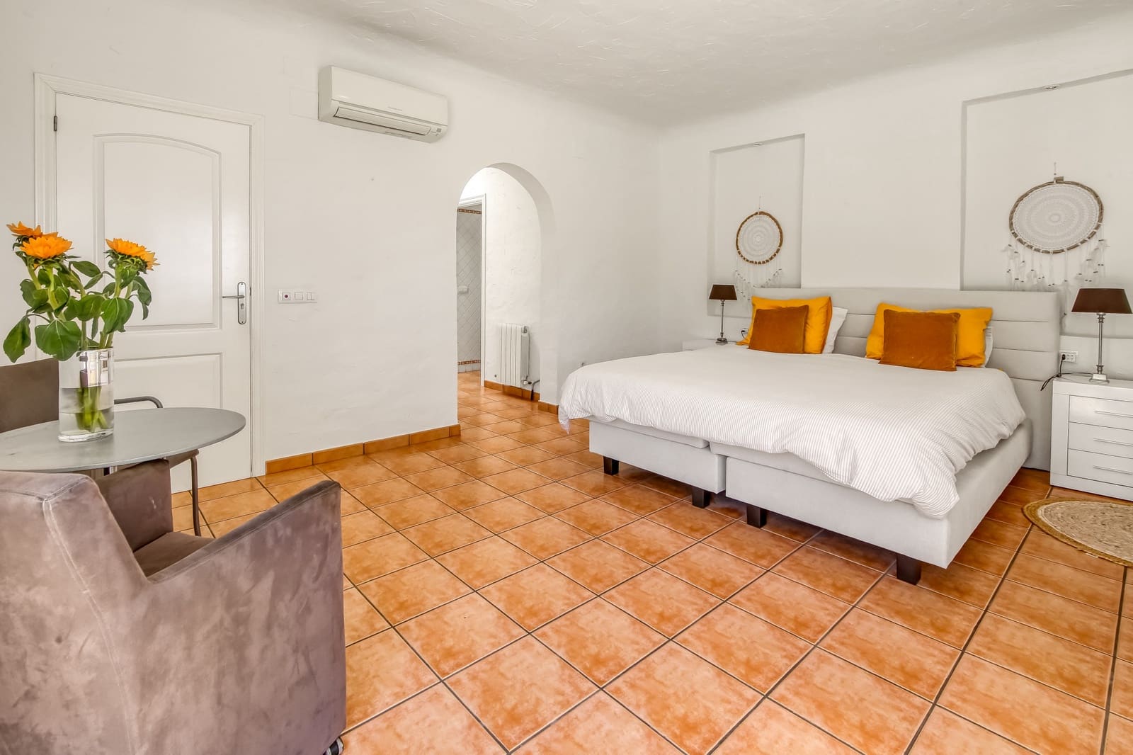 5 soveværelse Villa til salg i Moraira med swimmingpool - € 1.499.000 (Ref: 8942101)