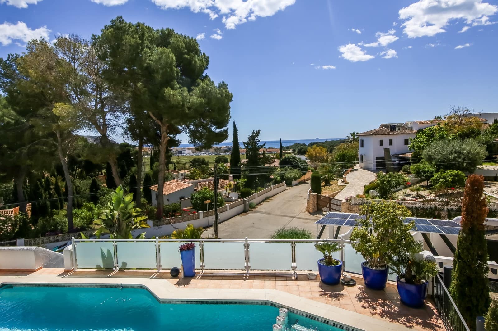 5 soveværelse Villa til salg i Moraira med swimmingpool - € 1.499.000 (Ref: 8942101)