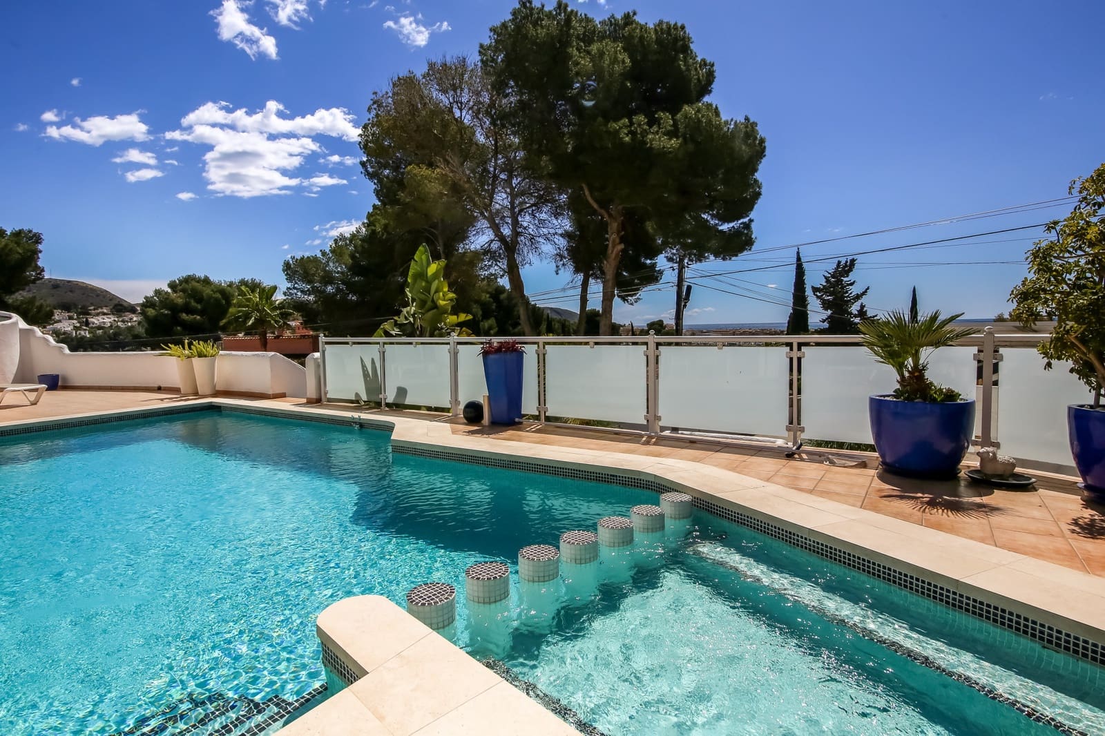 5 soveværelse Villa til salg i Moraira med swimmingpool - € 1.499.000 (Ref: 8942101)