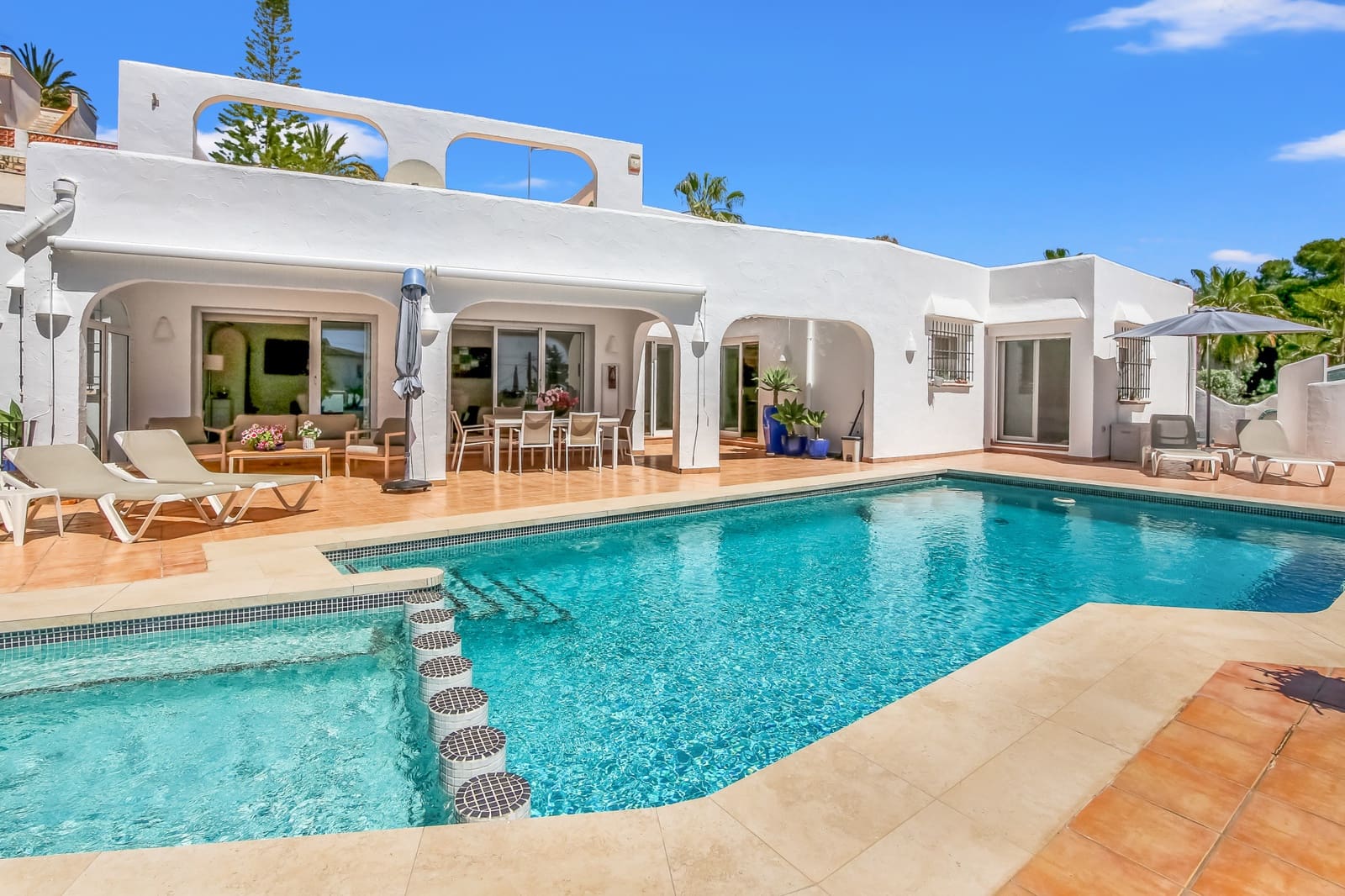 Chalet de 5 habitaciones en Moraira en venta con piscina - 1.499.000 € (Ref: 8942101)