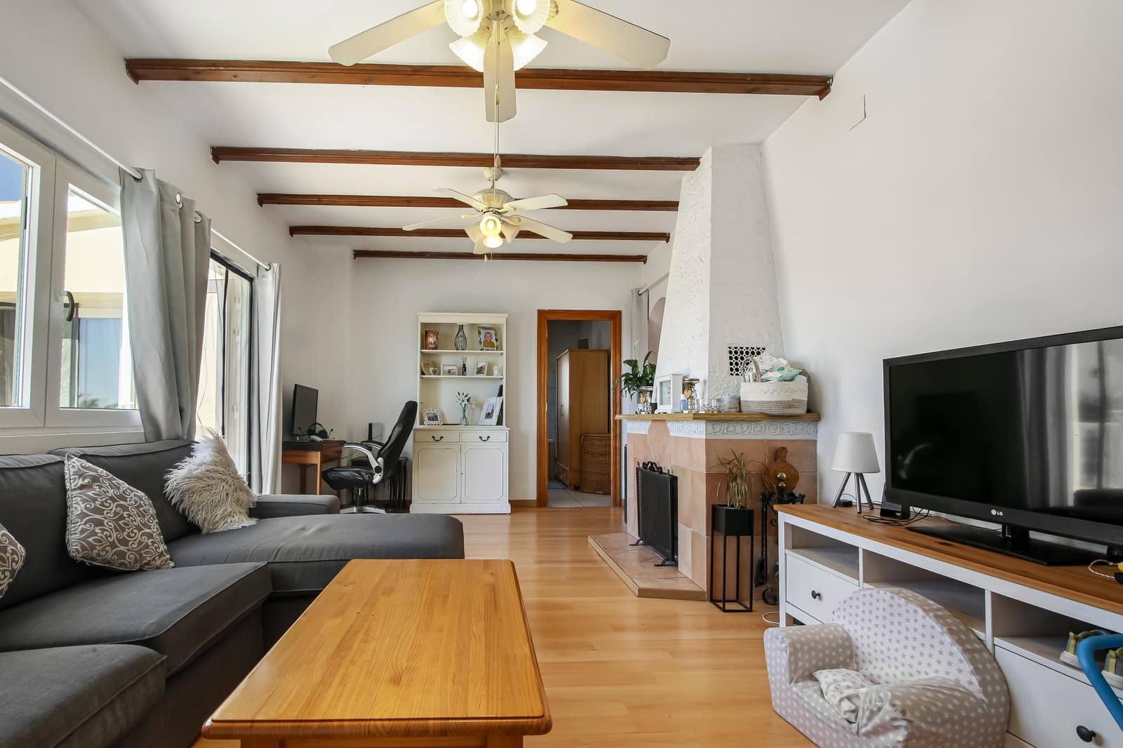 6 sypialnia Willa na sprzedaż w Benissa - 595 000 € (Ref: 8945301)