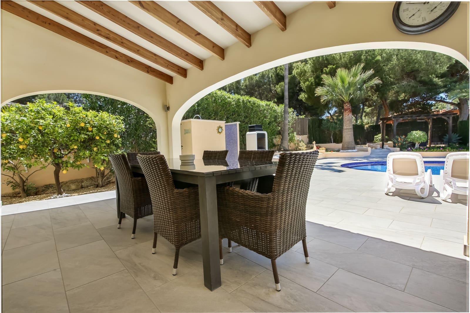 3 soveværelse Villa til salg i Moraira med swimmingpool - € 1.100.000 (Ref: 8956537)