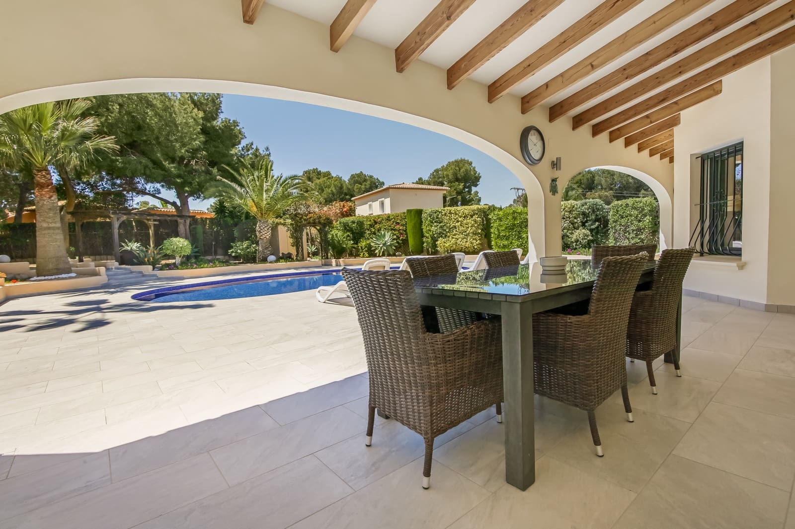 3 soveværelse Villa til salg i Moraira med swimmingpool - € 1.100.000 (Ref: 8956537)