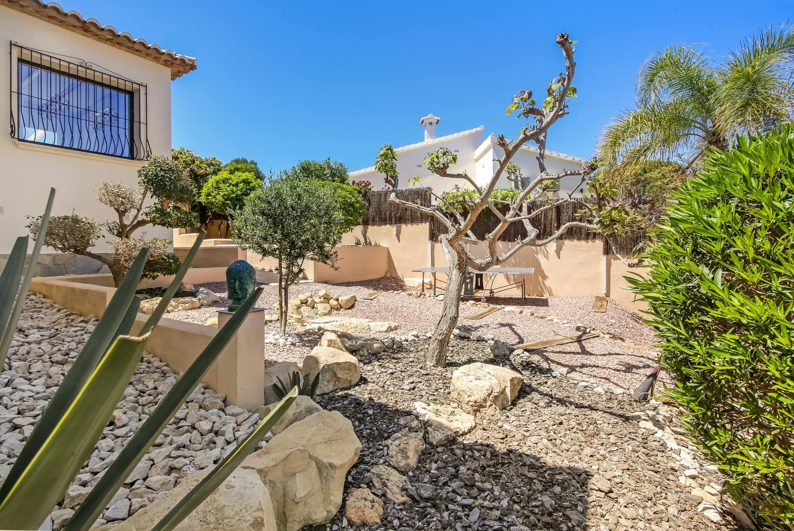 3 soveværelse Villa til salg i Moraira med swimmingpool - € 1.100.000 (Ref: 8956537)