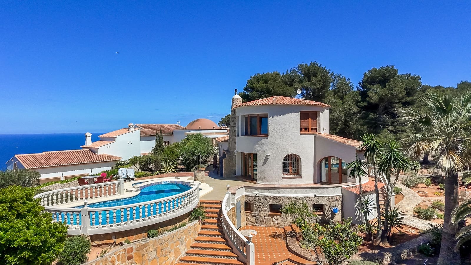 4 sypialnia Willa na sprzedaż w Javea / Xabia z basenem - 1 290 000 € (Ref: 8956538)