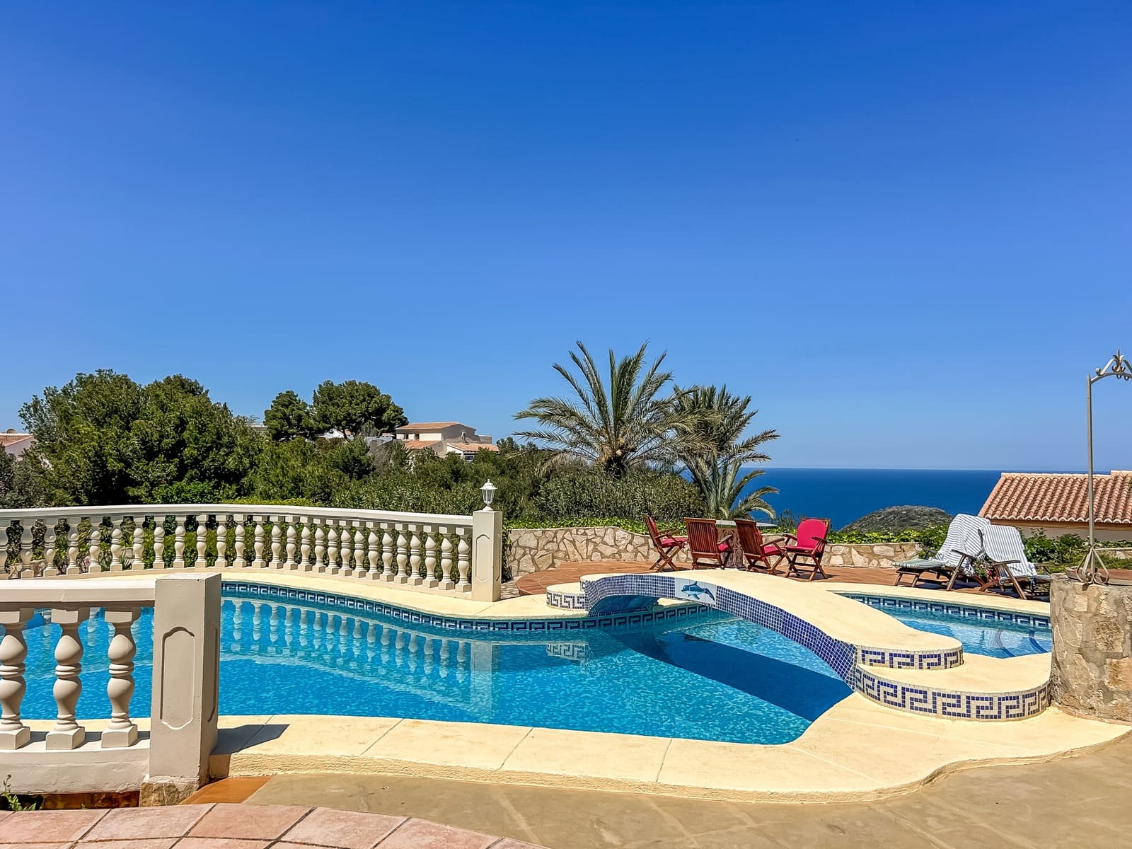 4 sypialnia Willa na sprzedaż w Javea / Xabia z basenem - 1 290 000 € (Ref: 8956538)