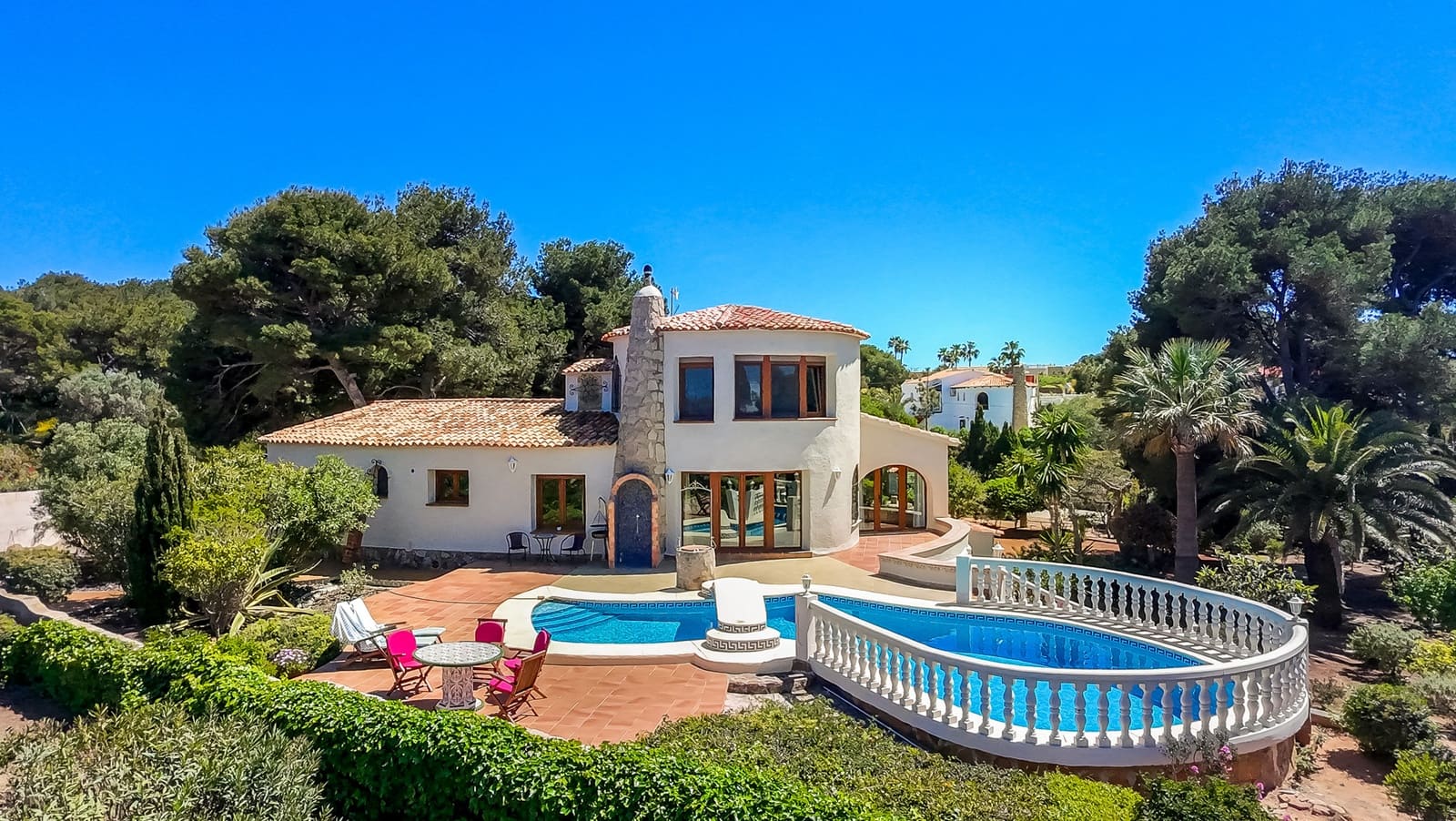 4 sypialnia Willa na sprzedaż w Javea / Xabia z basenem - 1 290 000 € (Ref: 8956538)