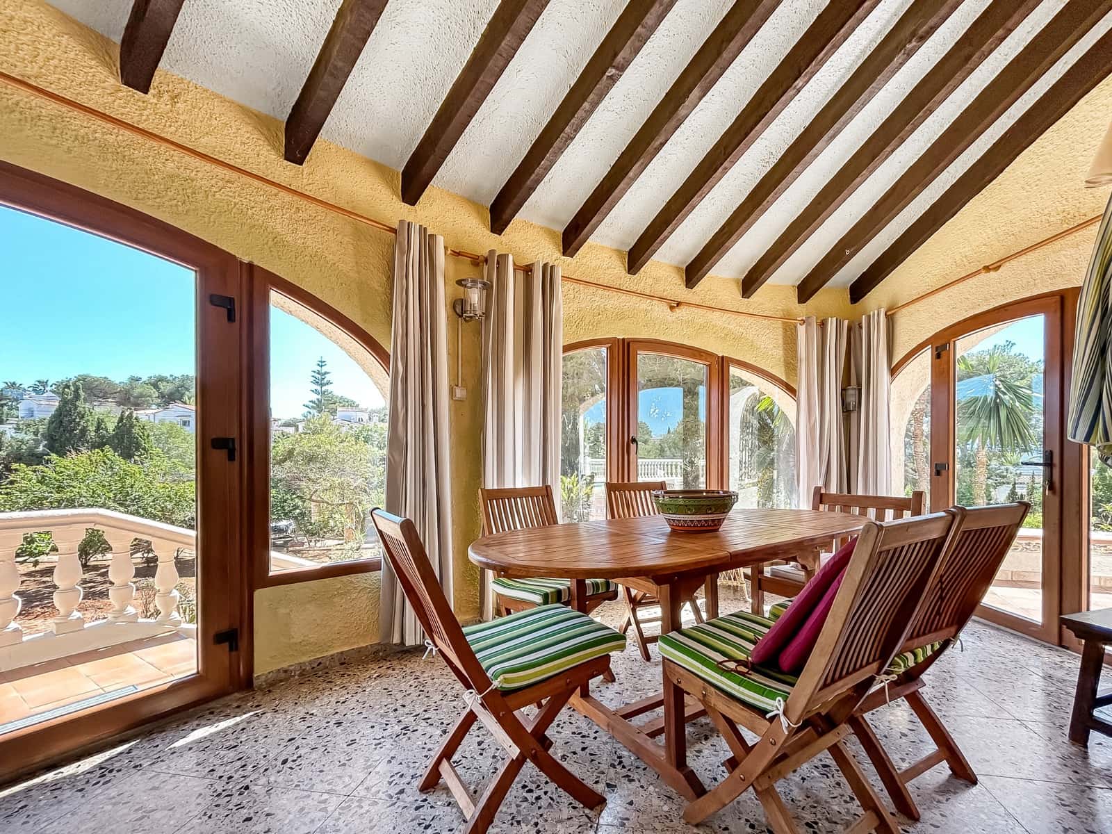 4 sypialnia Willa na sprzedaż w Javea / Xabia z basenem - 1 290 000 € (Ref: 8956538)