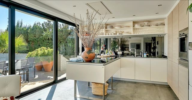 4 sypialnia Willa na sprzedaż w Benissa z basenem - 1 700 000 € (Ref: 8967920)