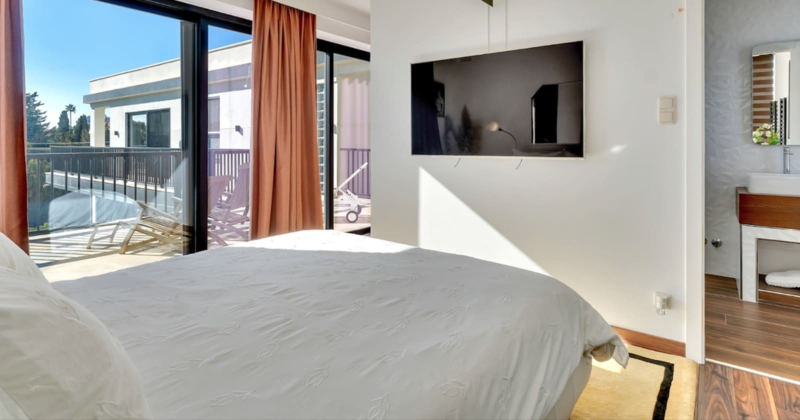 4 makuuhuone Huvila myytävänä paikassa Benissa mukana uima-altaan - 1 700 000 € (Ref: 8967920)