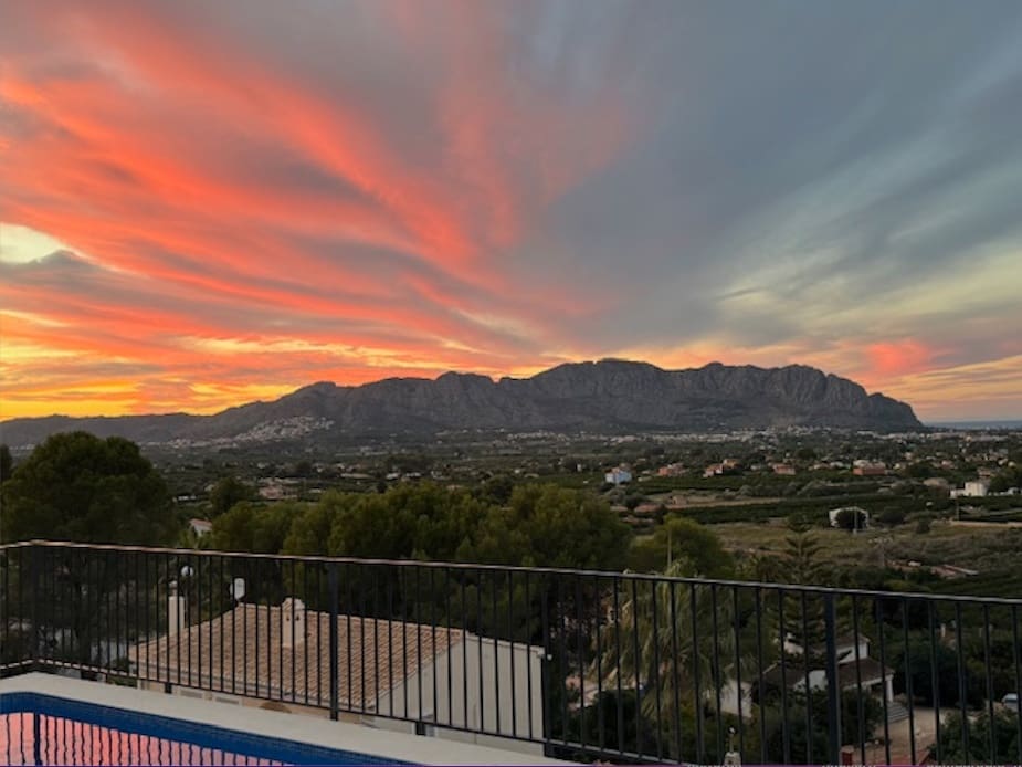 3 soverom Villa til salgs i Monte Solana med svømmebasseng - € 695 000 (Ref: 8978389)