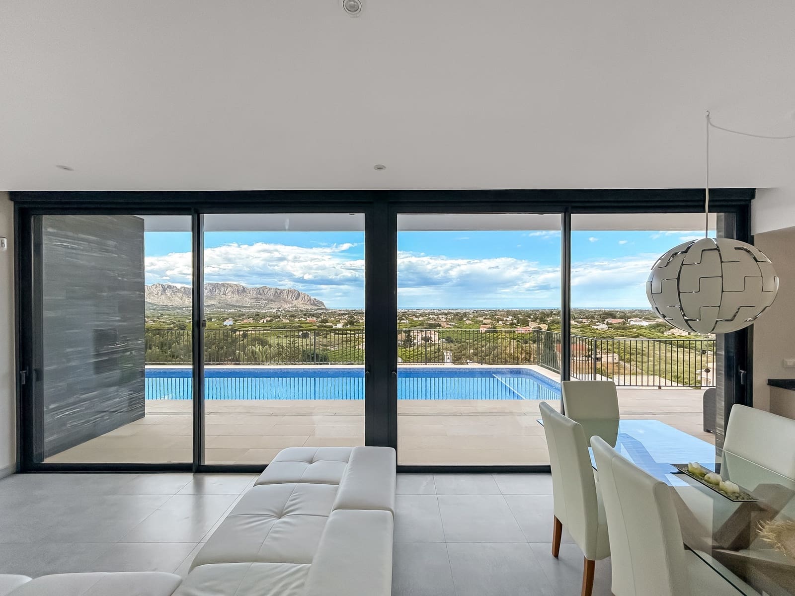 3 soverom Villa til salgs i Monte Solana med svømmebasseng - € 695 000 (Ref: 8978389)