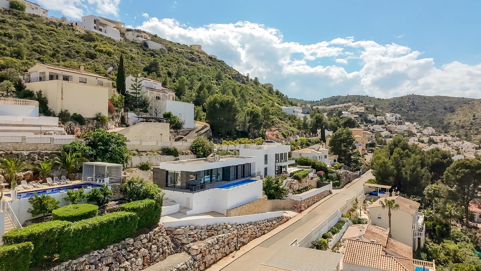 3 soverom Villa til salgs i Monte Solana med svømmebasseng - € 695 000 (Ref: 8978389)