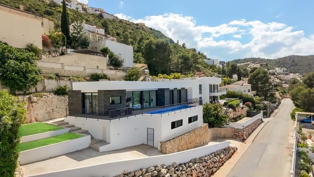 3 bedroom Villa for sale in Monte Solana, Pedreguer with pool - € 695,000 (Ref: 8978389)