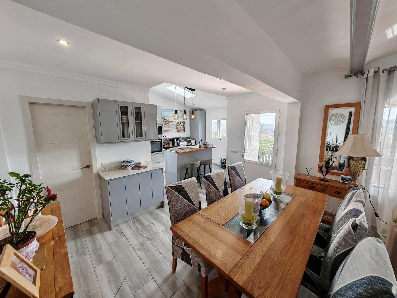 5 Zimmer Villa zu verkaufen in Javea / Xabia mit Pool - 650.000 € (Ref: 8987983)