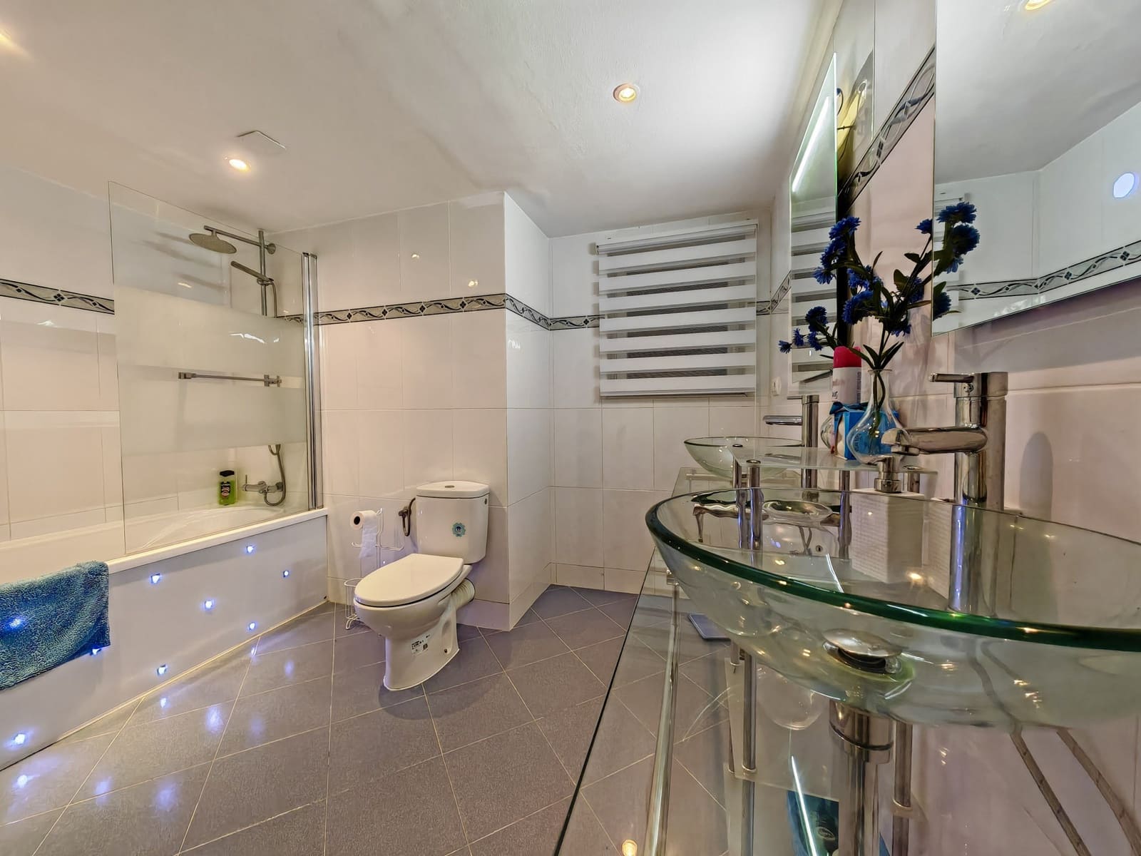 5 Zimmer Villa zu verkaufen in Javea / Xabia mit Pool - 650.000 € (Ref: 8987983)