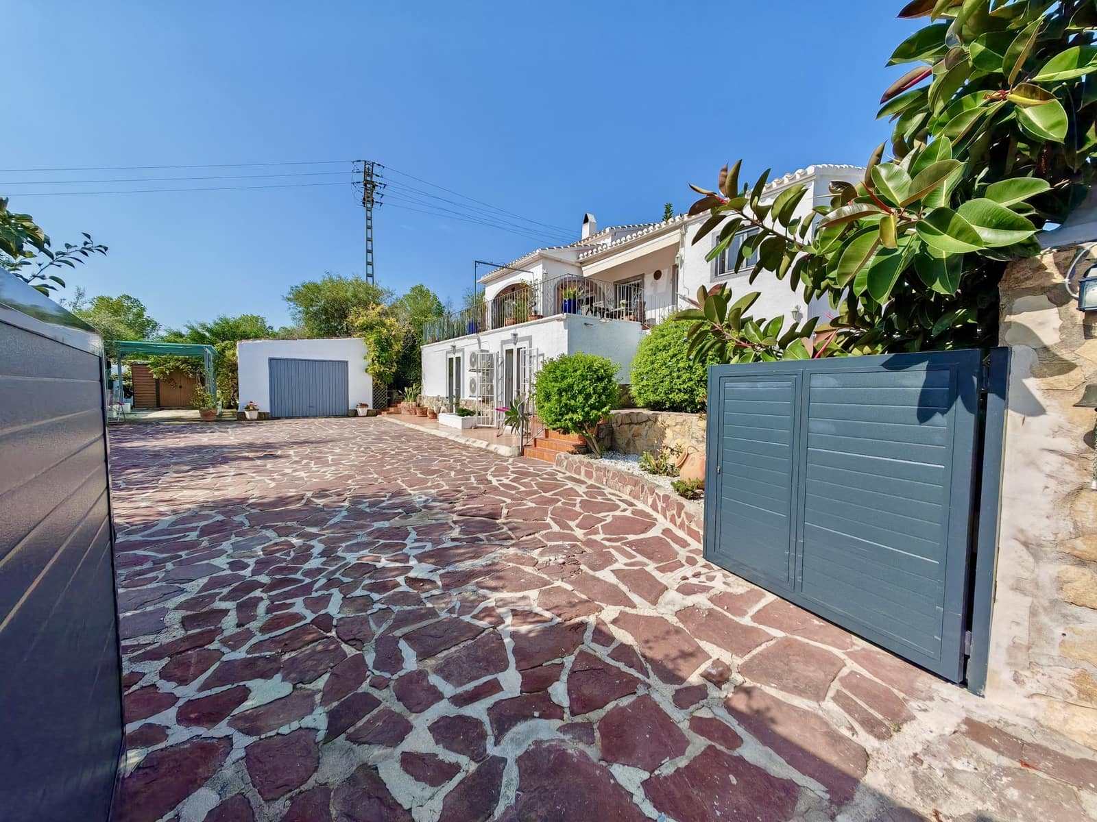 5 Zimmer Villa zu verkaufen in Javea / Xabia mit Pool - 650.000 € (Ref: 8987983)