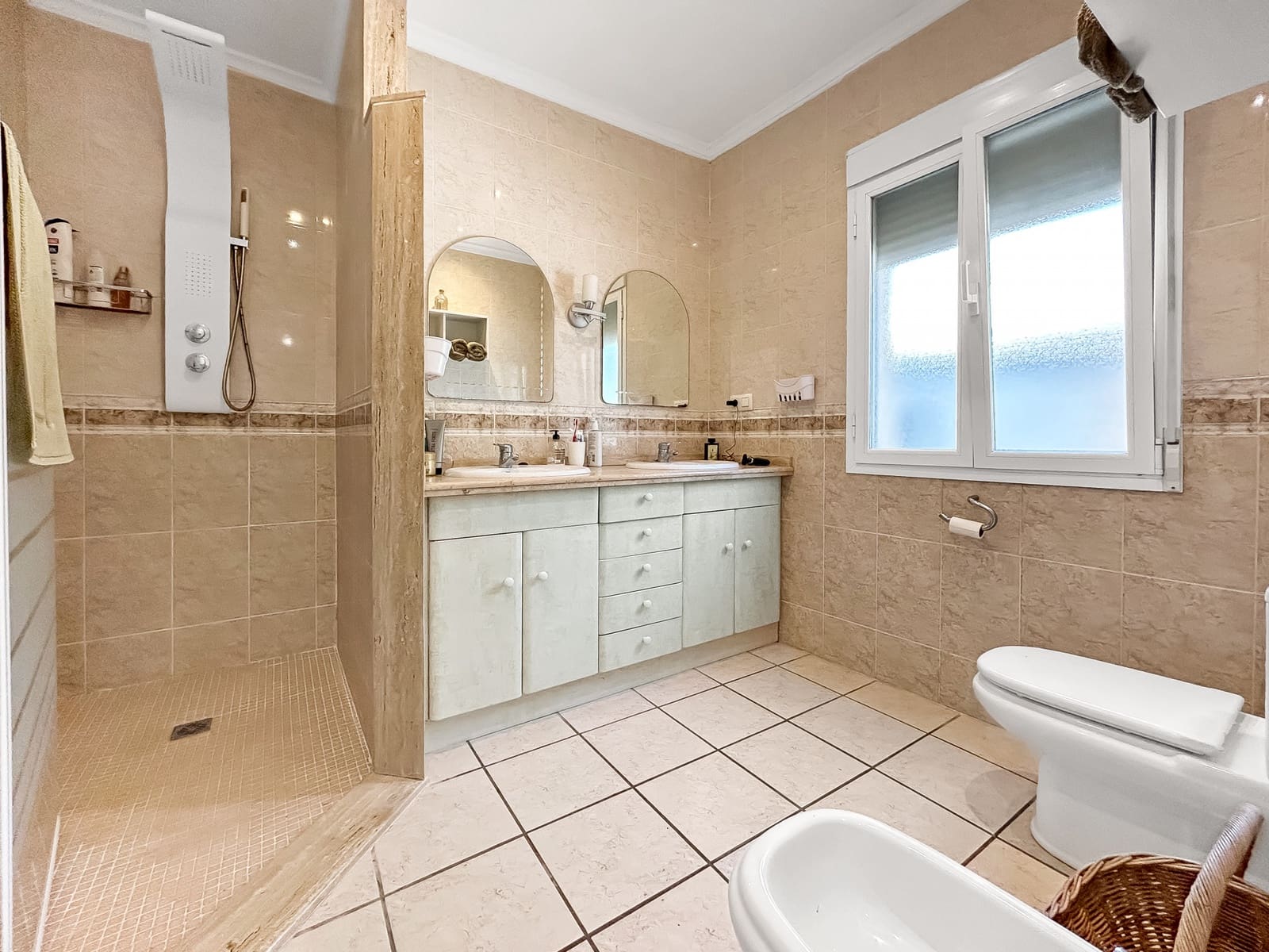 3 sypialnia Willa na sprzedaż w Javea / Xabia z basenem - 795 000 € (Ref: 9033835)