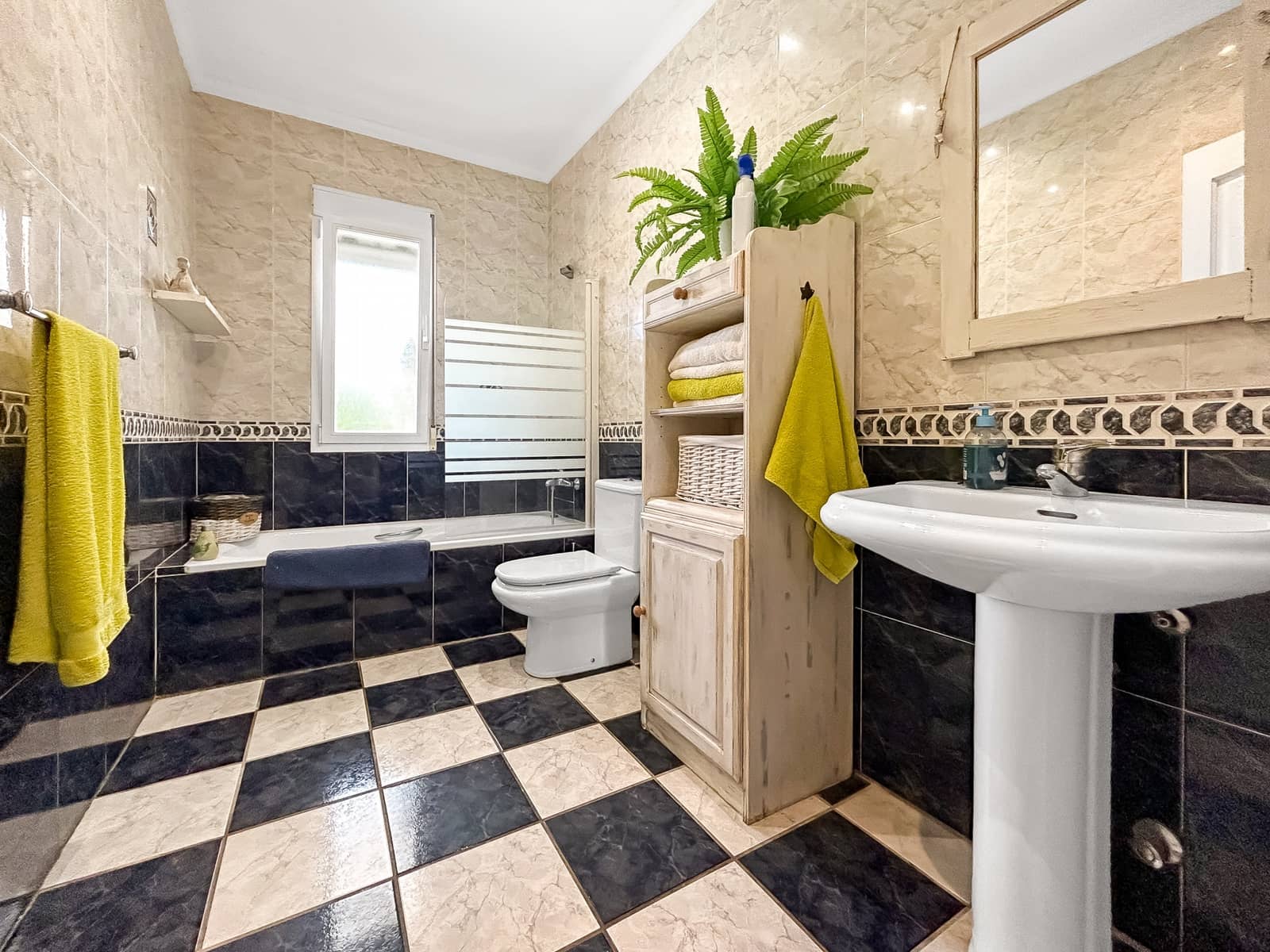 3 sypialnia Willa na sprzedaż w Javea / Xabia z basenem - 795 000 € (Ref: 9033835)