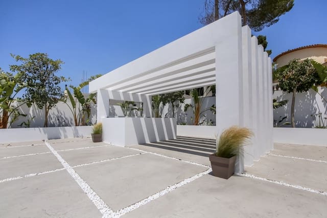 5 chambre Villa/Maison à vendre à Casco Urbano, Teulada-Moraira avec piscine - 1 850 000 € (Ref: 9041947)