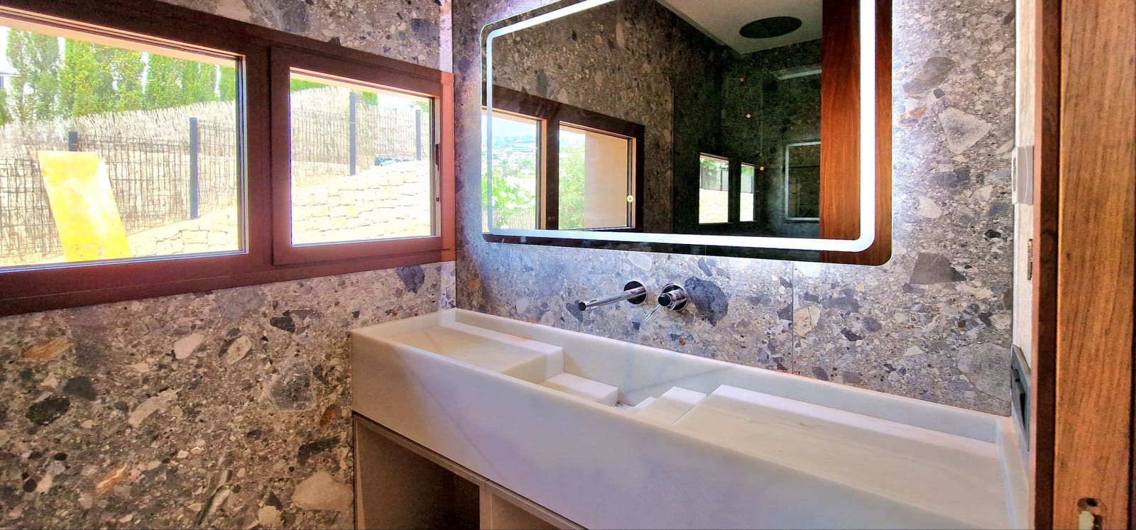 4 makuuhuone Huvila myytävänä paikassa Benissa mukana uima-altaan - 1 370 000 € (Ref: 9058555)