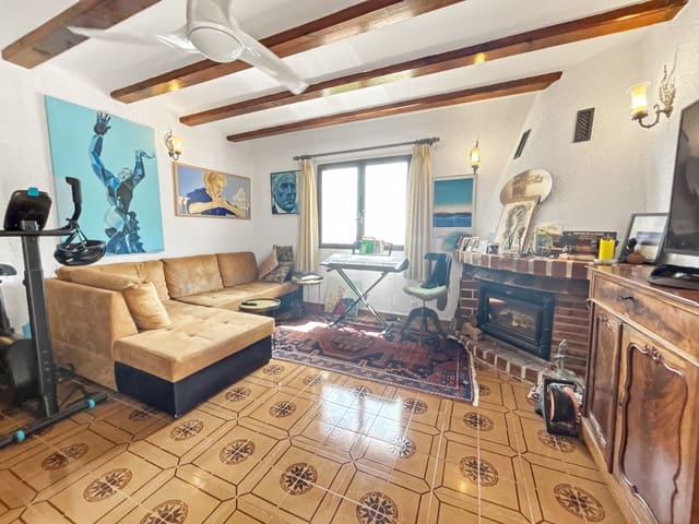 3 soverom Villa til salgs i Oliva Pueblo, Oliva - € 250 000 (Ref: 9084606)