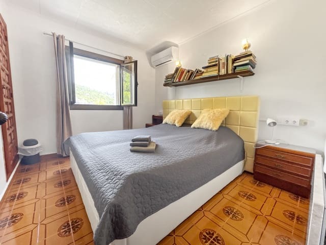 3 soverom Villa til salgs i Oliva Pueblo, Oliva - € 250 000 (Ref: 9084606)