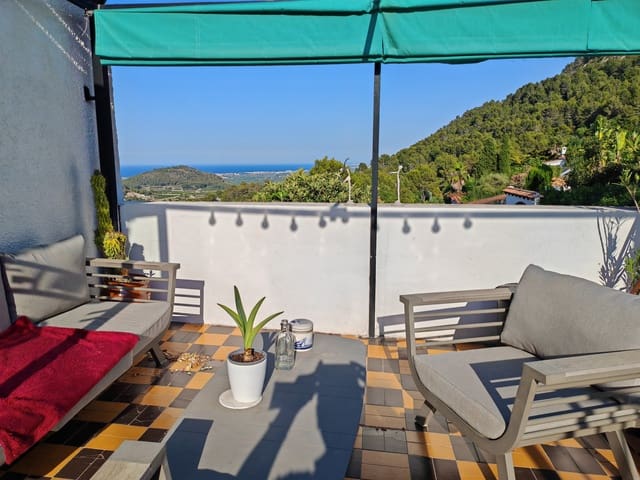 3 soverom Villa til salgs i Oliva Pueblo, Oliva - € 250 000 (Ref: 9084606)