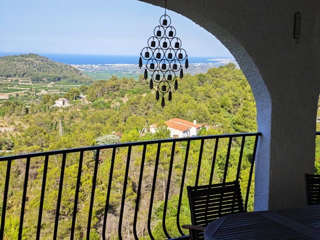 3 soverom Villa til salgs i Oliva Pueblo, Oliva - € 250 000 (Ref: 9084606)