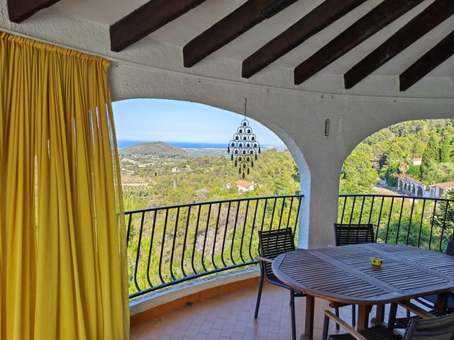 3 soverom Villa til salgs i Oliva Pueblo, Oliva - € 250 000 (Ref: 9084606)