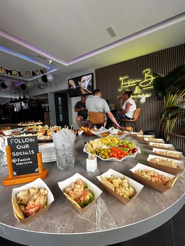 Restaurant/Bar for sale in Casco Urbano, Teulada-Moraira - € 140,000 (Ref: 9103953)