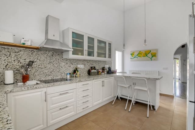 4 camera da letto Villa in vendita in Centro ciudad, Javea / Xàbia con piscina - 750.000 € (Rif: 9111811)