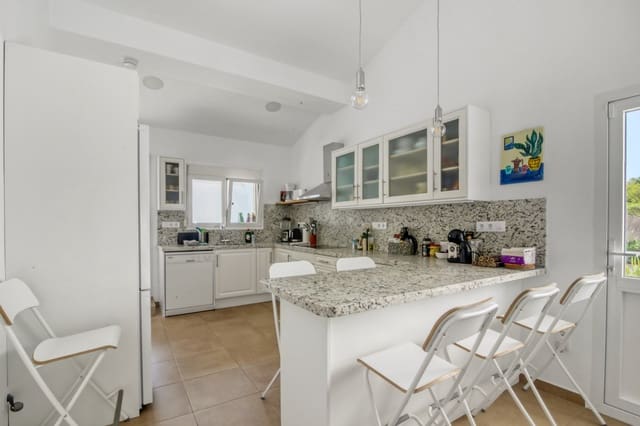 4 camera da letto Villa in vendita in Centro ciudad, Javea / Xàbia con piscina - 750.000 € (Rif: 9111811)