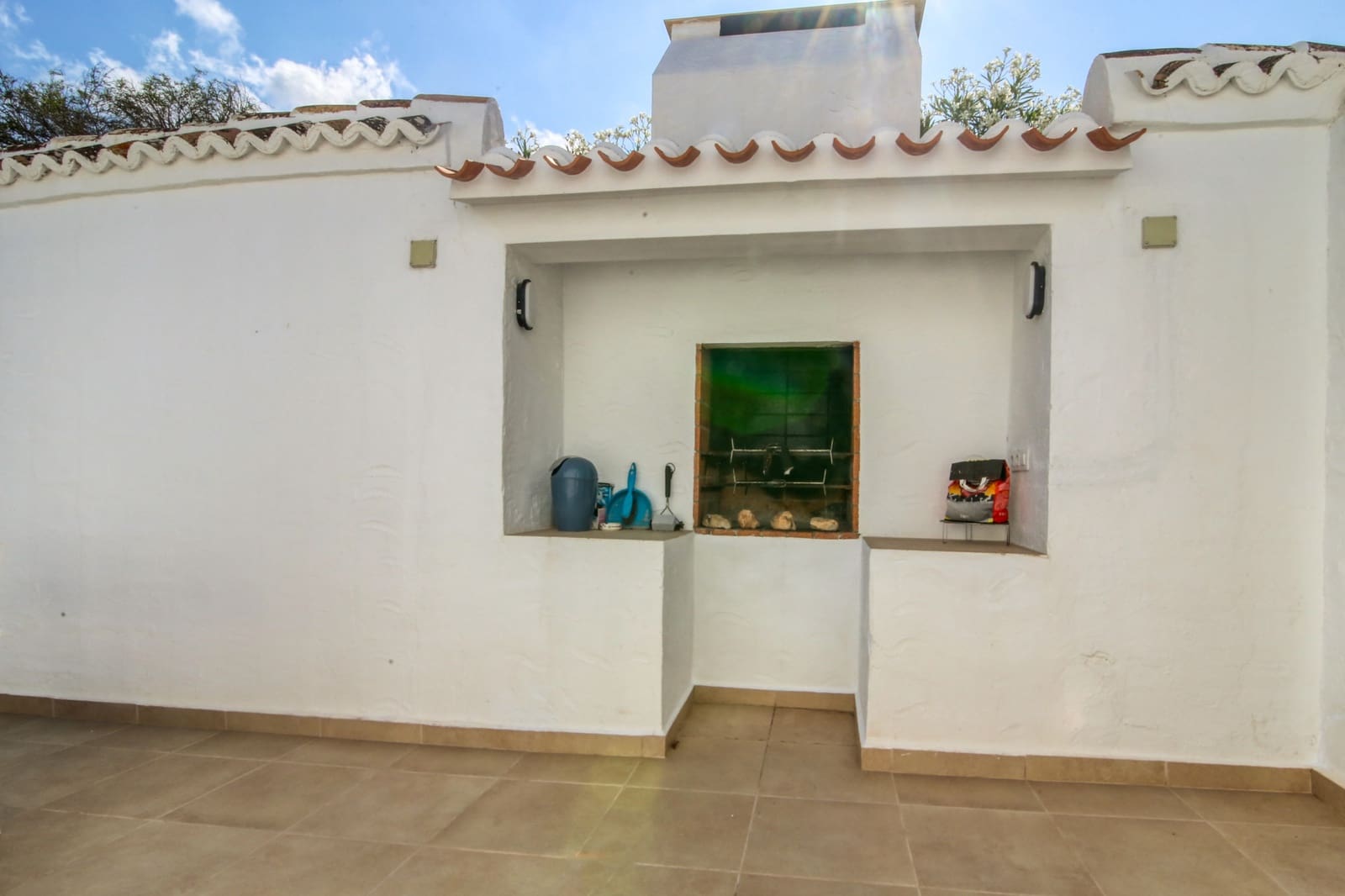 Chalet de 4 habitaciones en Javea / Xàbia en venta con piscina - 750.000 € (Ref: 9111811)