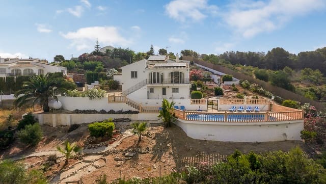 4 camera da letto Villa in vendita in Centro ciudad, Javea / Xàbia con piscina - 750.000 € (Rif: 9111811)