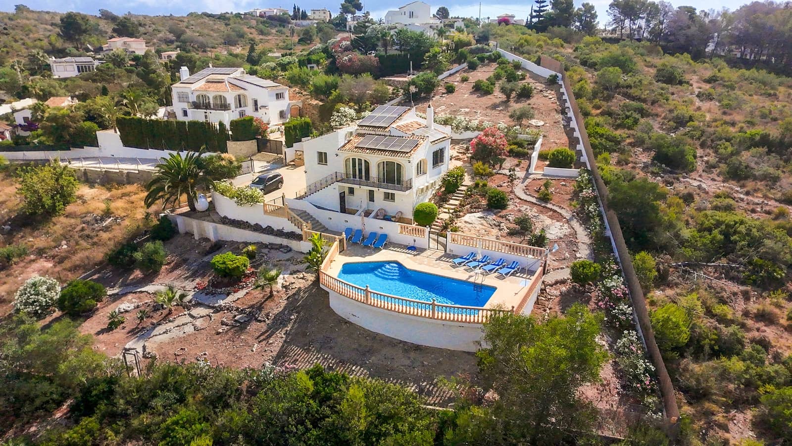 Chalet de 4 habitaciones en Javea / Xàbia en venta con piscina - 750.000 € (Ref: 9111811)