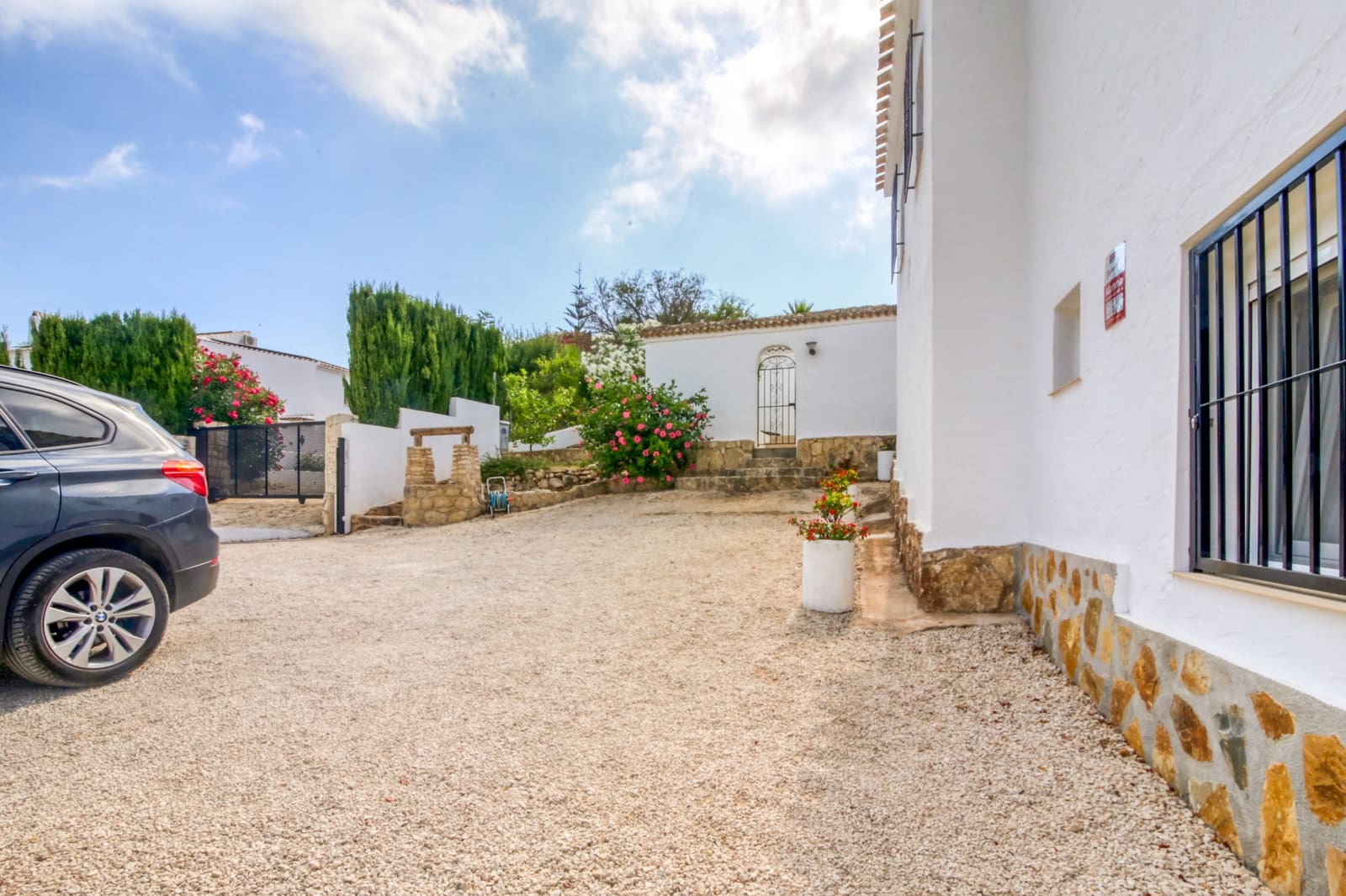 Chalet de 4 habitaciones en Javea / Xàbia en venta con piscina - 750.000 € (Ref: 9111811)