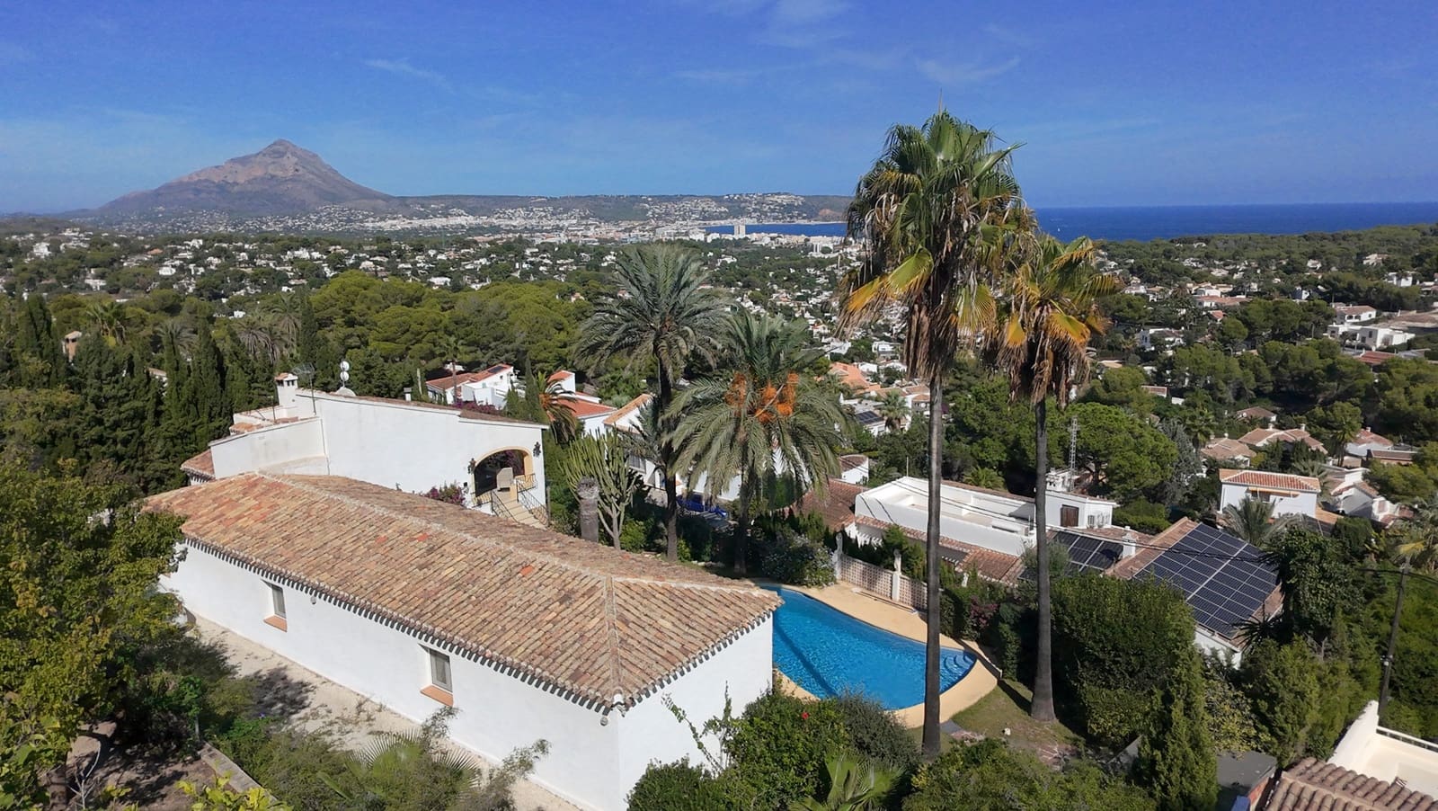 5 soveværelse Villa til salg i Javea / Xabia med swimmingpool - € 1.299.950 (Ref: 9115707)