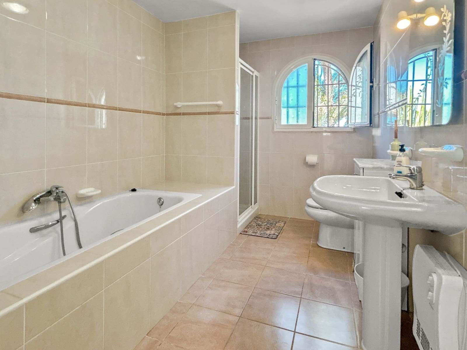 5 slaapkamer Villa te koop in Javea / Xabia met zwembad - € 1.299.950 (Ref: 9115707)