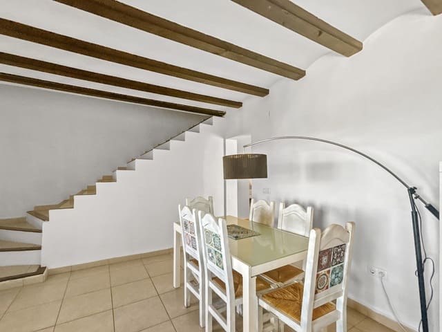 5 bedroom Villa for sale in La Granadella  - Costa Nova, Javea / Xàbia with pool - € 1,299,950 (Ref: 9115707)