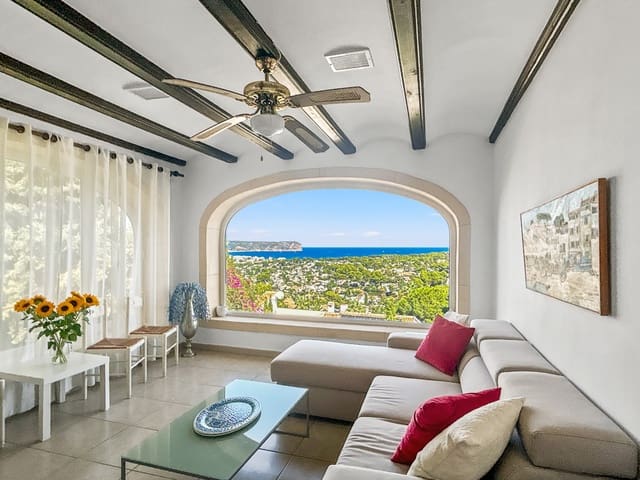 5 bedroom Villa for sale in La Granadella  - Costa Nova, Javea / Xàbia with pool - € 1,299,950 (Ref: 9115707)