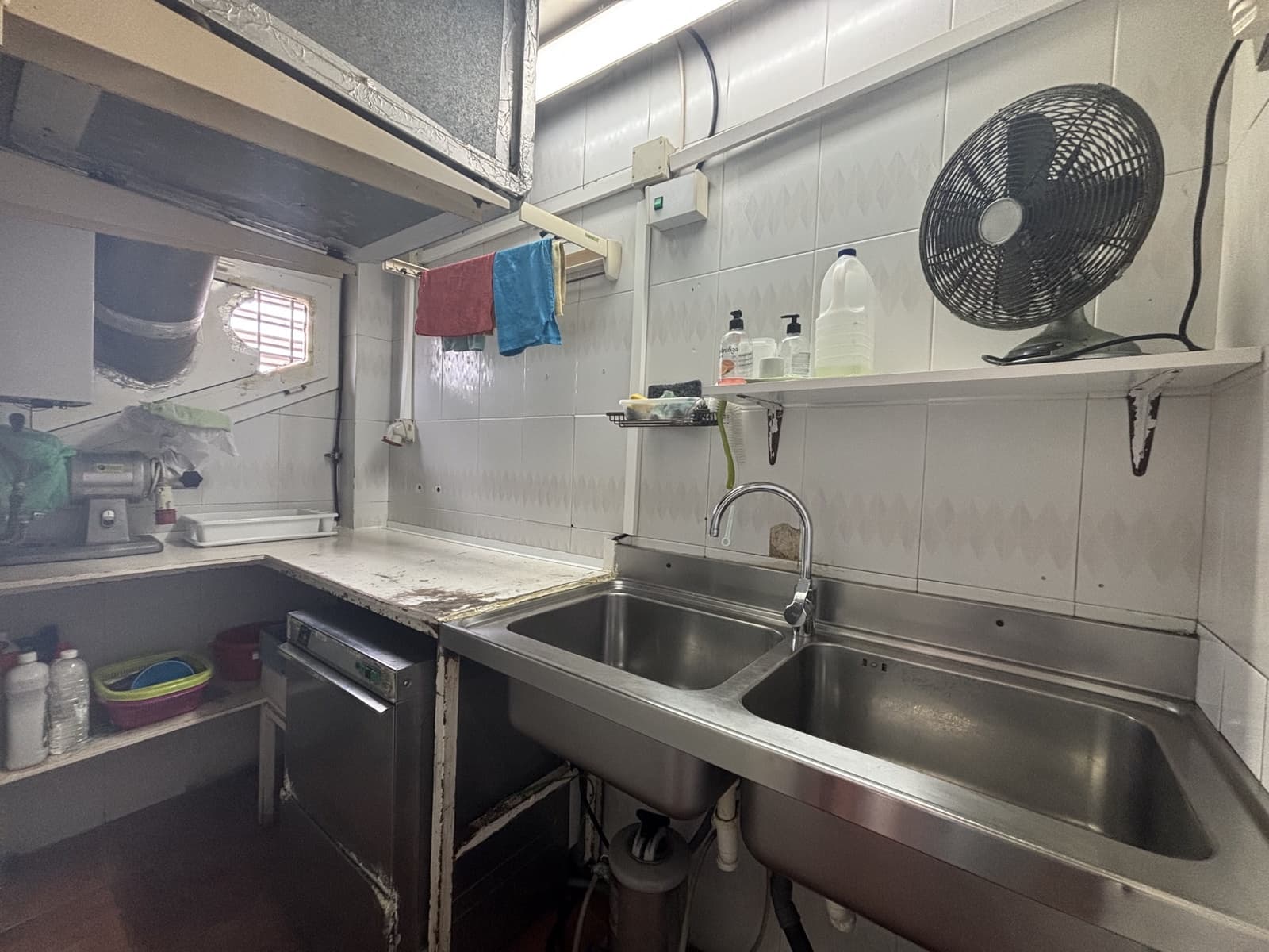 Commercial for sale in Moraira - € 129,000 (Ref: 9115708)