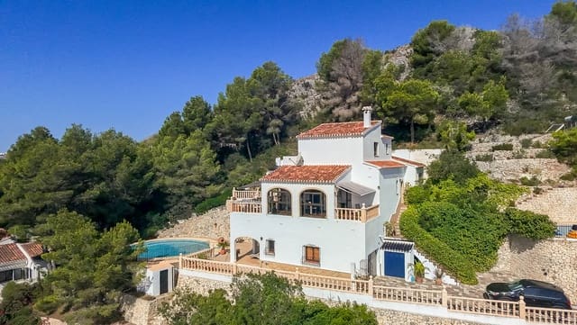 4 sypialnia Willa na sprzedaż w Centro ciudad, Javea / Xàbia z basenem - 749 000 € (Ref: 9124278)