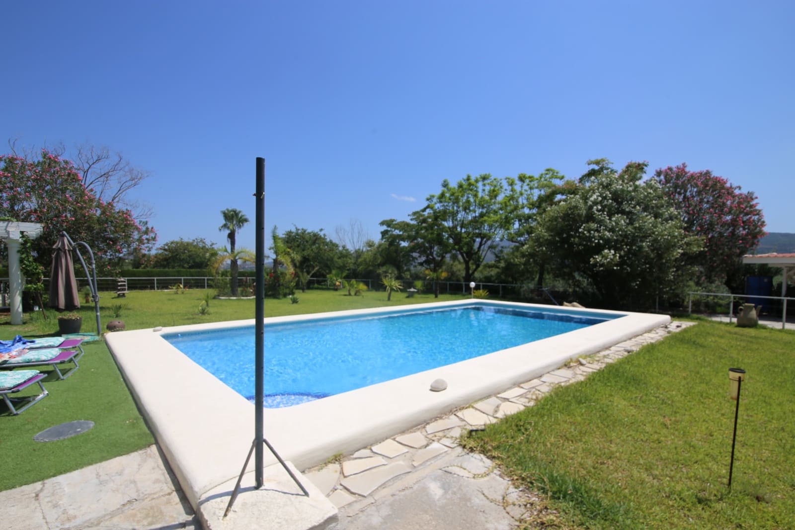 4 soveværelse Villa til salg i Beniarbeig med swimmingpool - € 899.950 (Ref: 9126475)