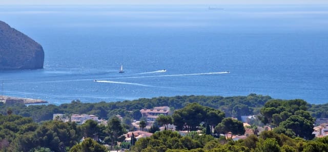 4 bedroom Villa for sale in Casco Urbano, Teulada-Moraira with pool - € 1,495,000 (Ref: 9126476)