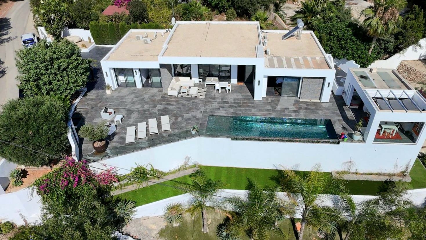 4 Zimmer Villa zu verkaufen in Moraira mit Pool - 1.495.000 € (Ref: 9126476)